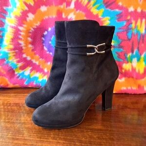 Black Suede Boots Impo Side Zipper Heeled Black Silver Buckle Accent US 10M